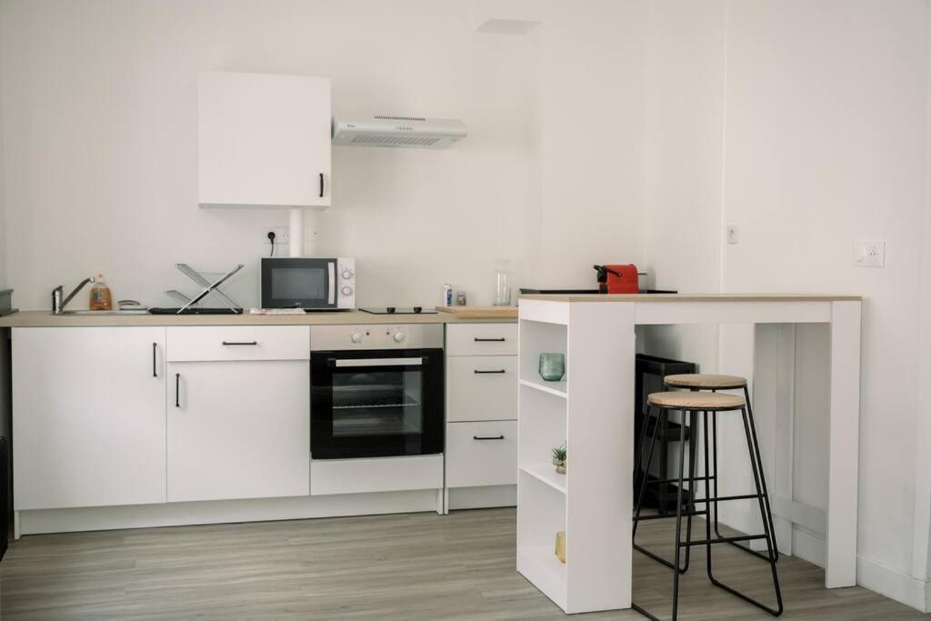 Le Studio Mejane 2 Appartement Espalion Buitenkant foto